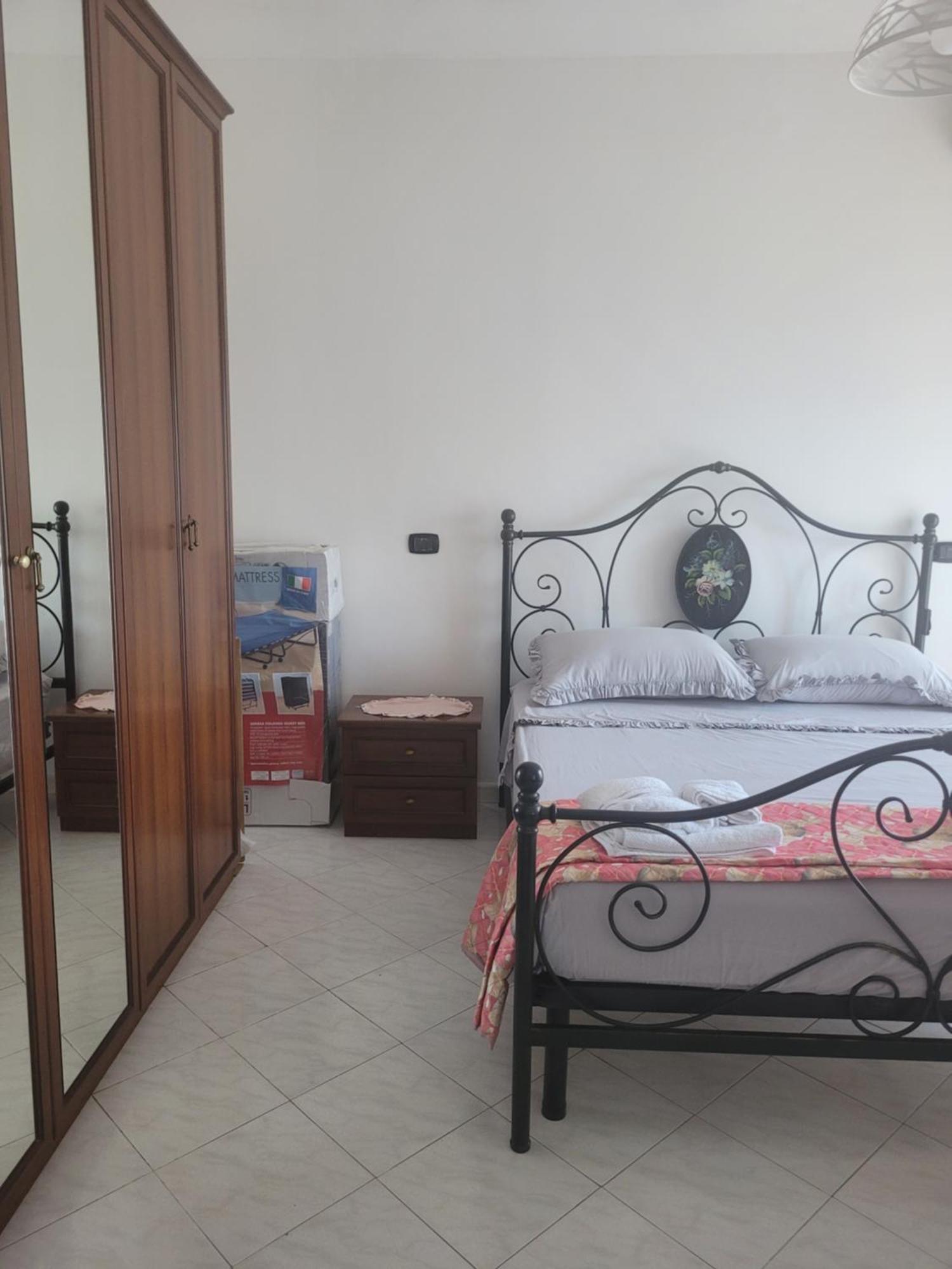 Home Di Pia Mugnano di Napoli Eksteriør bilde